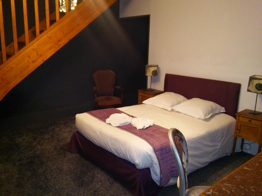 Homtel Le Parc Hotel Allevard Phòng bức ảnh