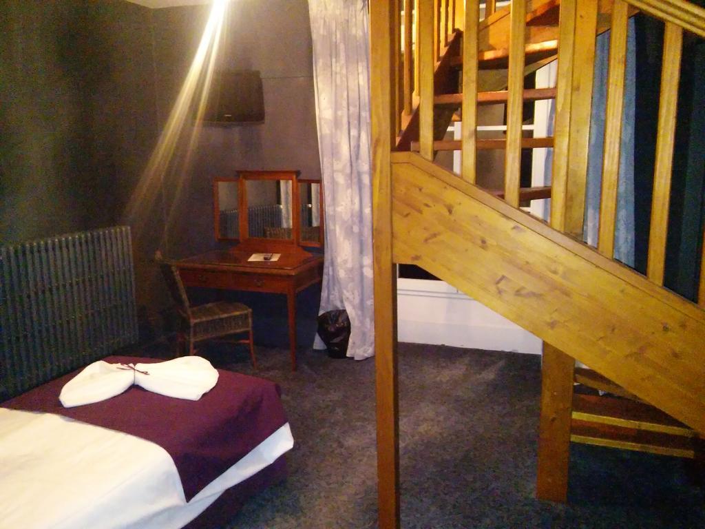 Homtel Le Parc Hotel Allevard Phòng bức ảnh
