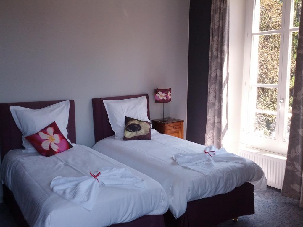 Homtel Le Parc Hotel Allevard Phòng bức ảnh